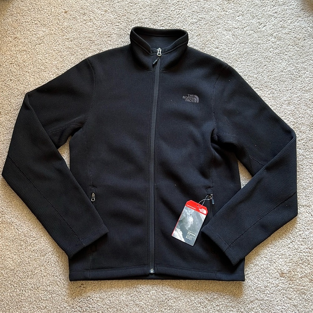 The North Face man black jacket ~ size S